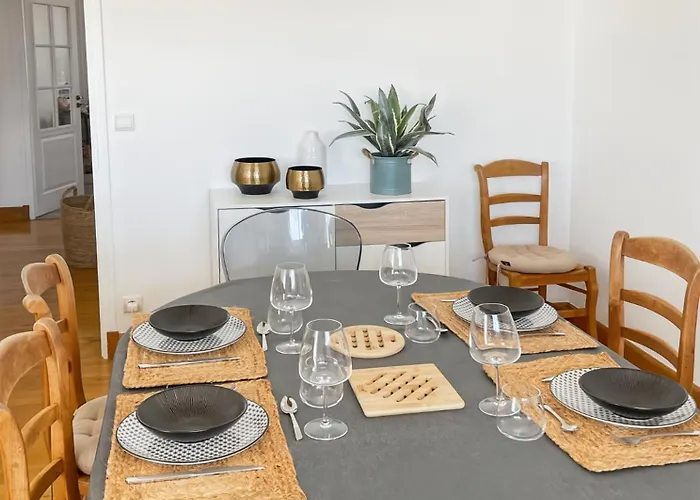 App 94 M2, Balcon, Ascenseur, 2 Ch, 4 Couchages * Aurillac